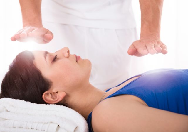 Releasing the Implants, Imprints and Foreign Elements from the Body with Sirian Elders